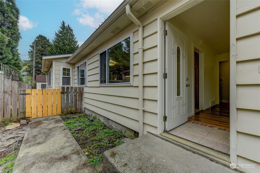 Photo of 8112 22nd Avenue SW, Seattle, WA 98106 (MLS # 2221784)