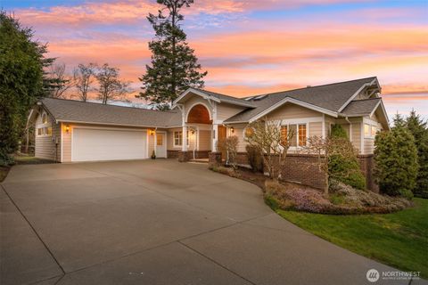 Photo of 1231 Broad Street, Bellingham, WA 98229 (MLS # 2489608)