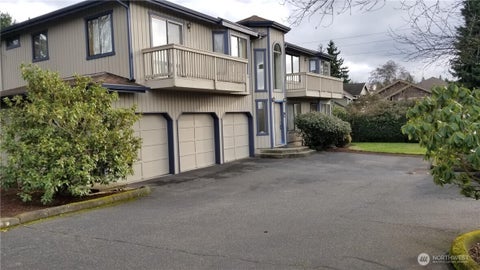Photo of 11413 NE 88th ST #3, Kirkland, WA 98033 (MLS # 2572682)