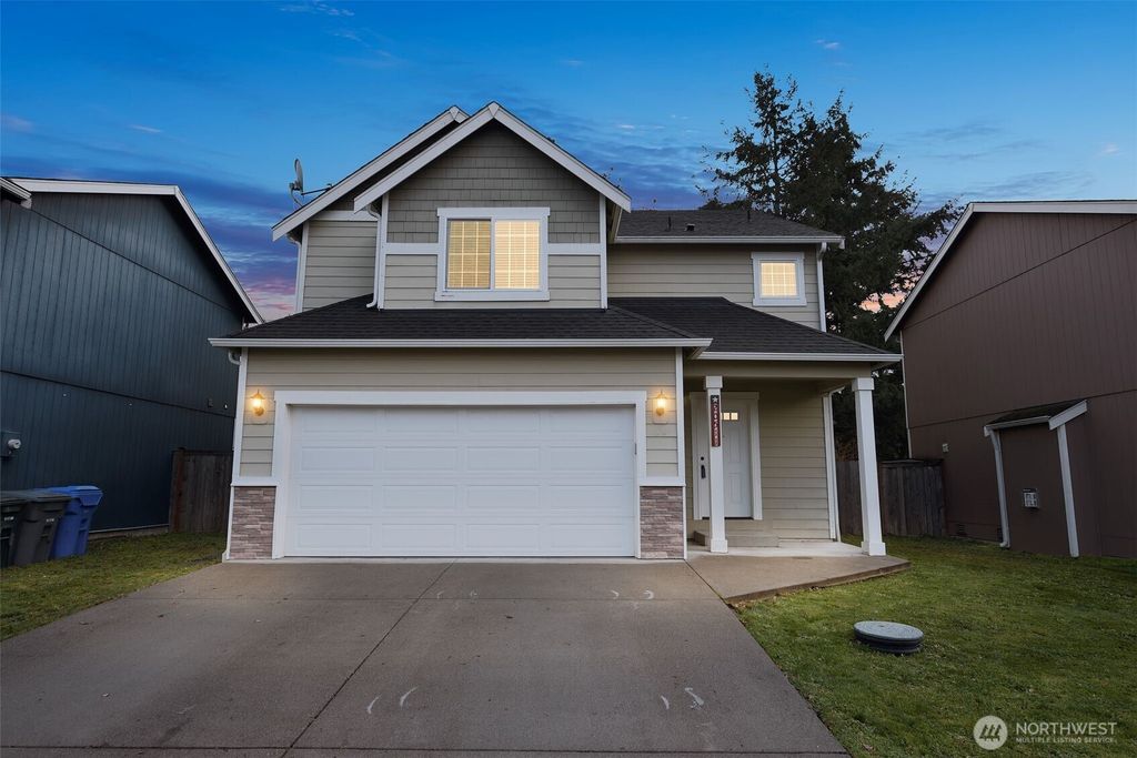 Photo of 20511 12th Avenue Ct E, Spanaway, WA 98387 (MLS # 2439797)