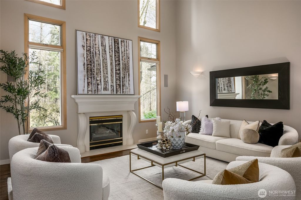 Photo of 23317 SE 37th Street, Sammamish, WA 98075 (MLS # 2479314)