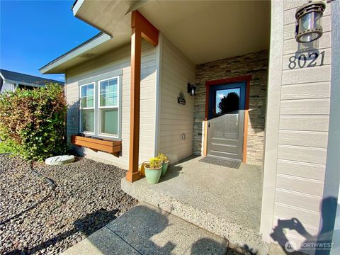 Photo of 8021 Vialago Parkway, Zillah, WA 98953 (MLS # 2510761)