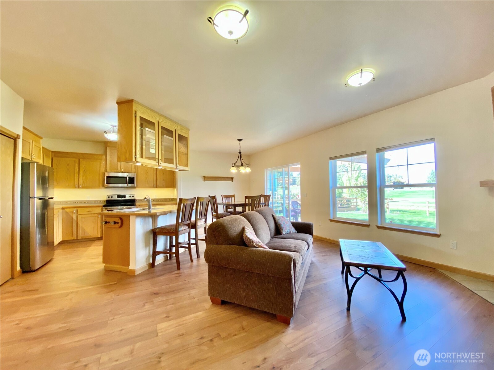 8021 Vialago Parkway