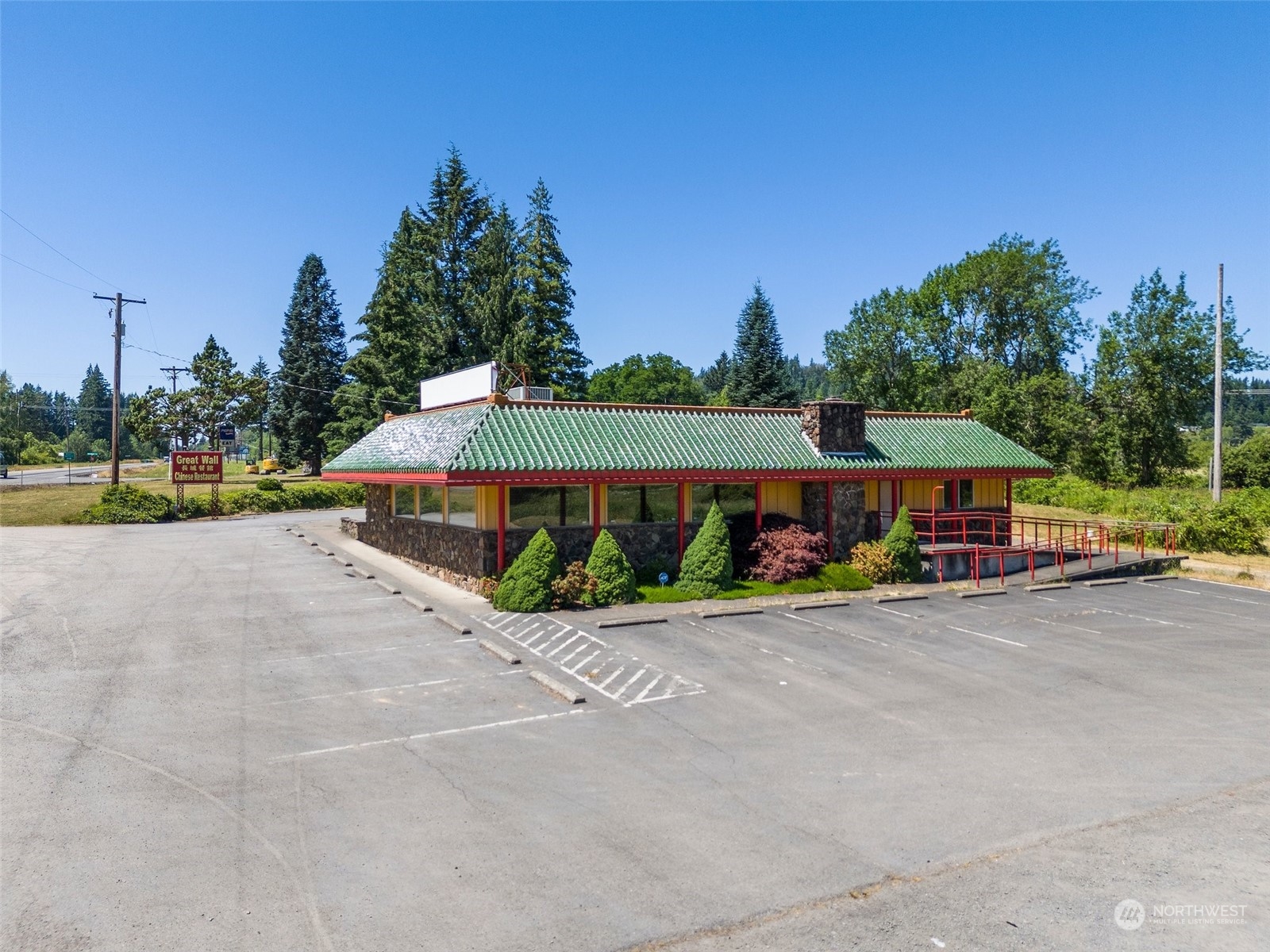 2911 US Hwy 12