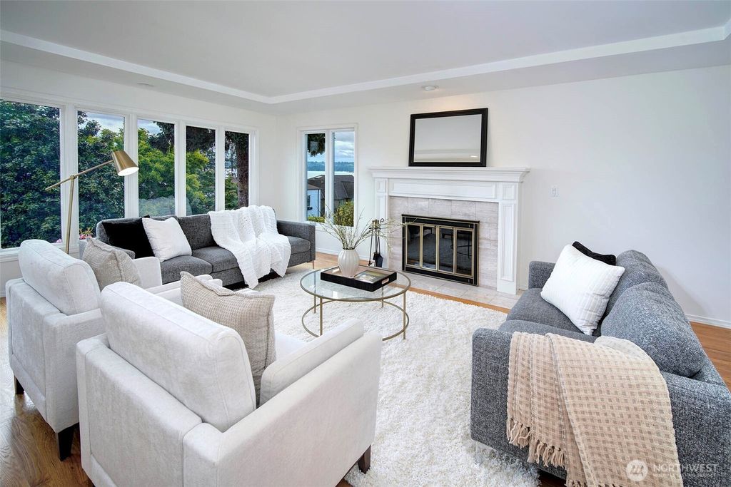 Photo of 4539 E Laurel Drive NE, Seattle, WA 98105 (MLS # 2377727)