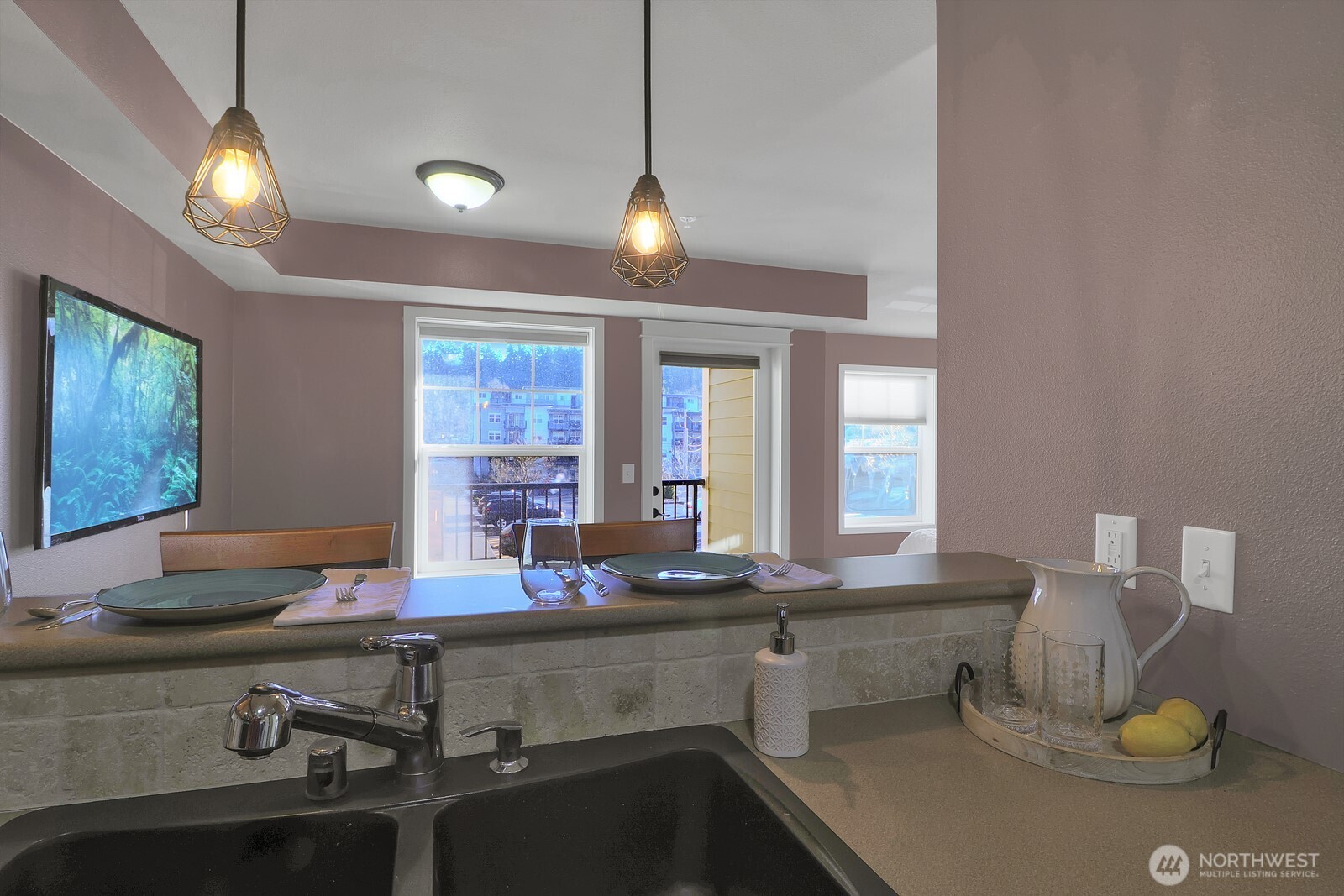 690 32nd Street B211