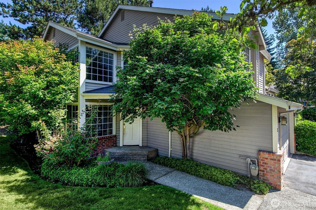 Photo of 14611 NE 3rd Street #2, Bellevue, WA 98007 (MLS # 2400799)