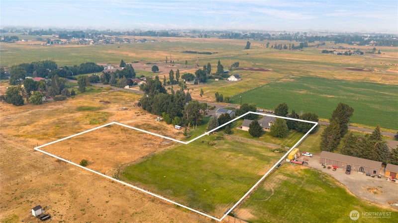 461 Fields Road