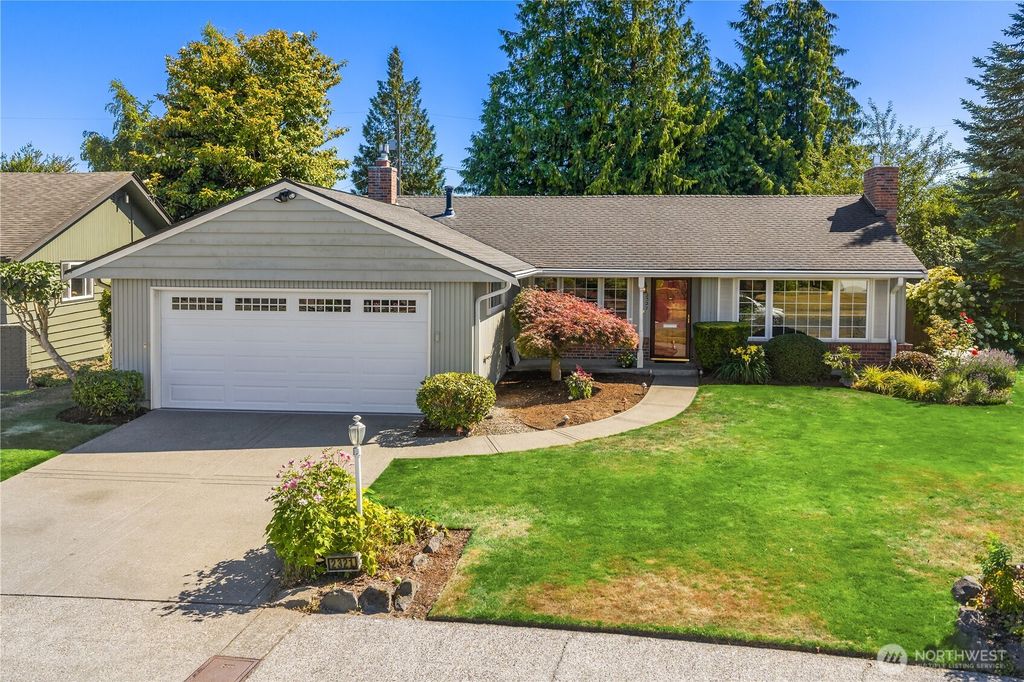 Photo of 2321 NW 86th Street, Seattle, WA 98117 (MLS # 2413545)