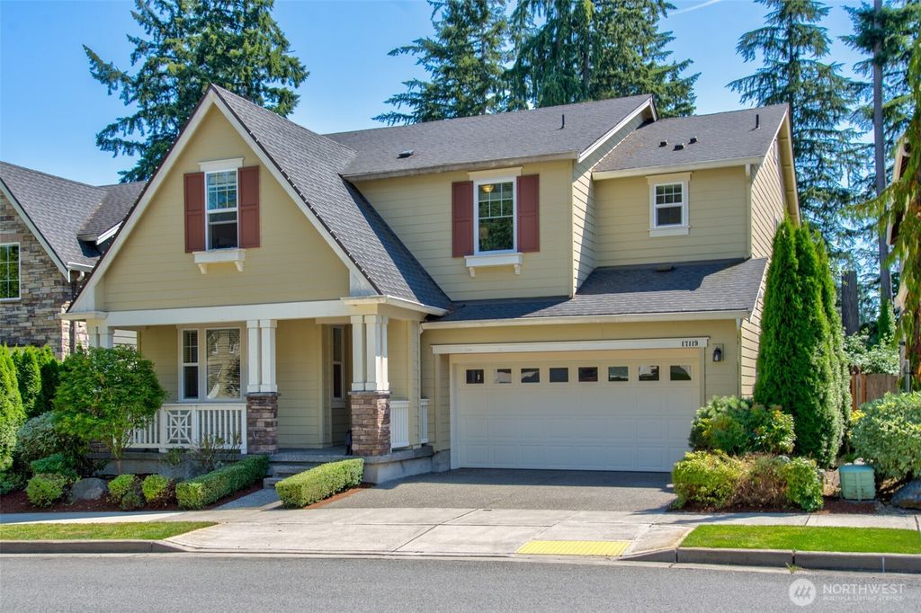 Photo of 17119 NE 117th Street, Redmond, WA 98052 (MLS # 2344426)