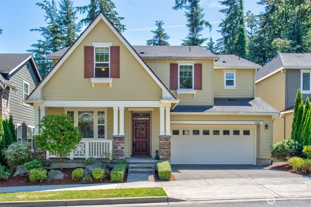 Photo of 17119 NE 117th Street, Redmond, WA 98052 (MLS # 2344426)