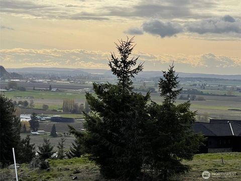 4 Avalon Heights Way Sedro Woolley WA 98284