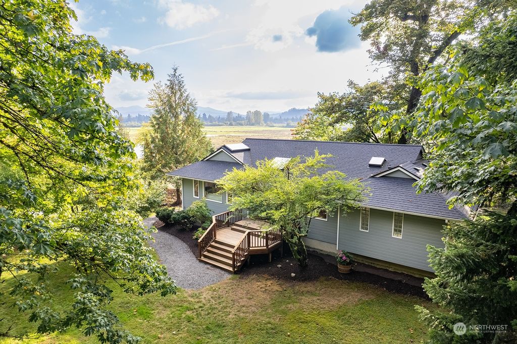 Photo of 7005 328th Avenue NE, Carnation, WA 98014 (MLS # 2178564)