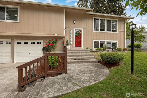 Photo of 7600 13th Avenue NE, Olympia, WA 98516 (MLS # 2527839)