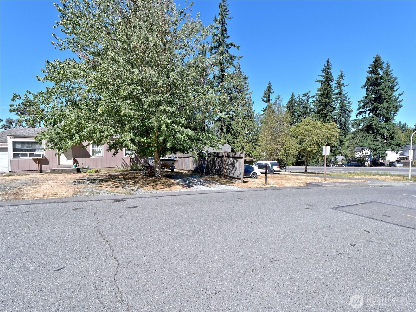 1409 Monroe Avenue NE