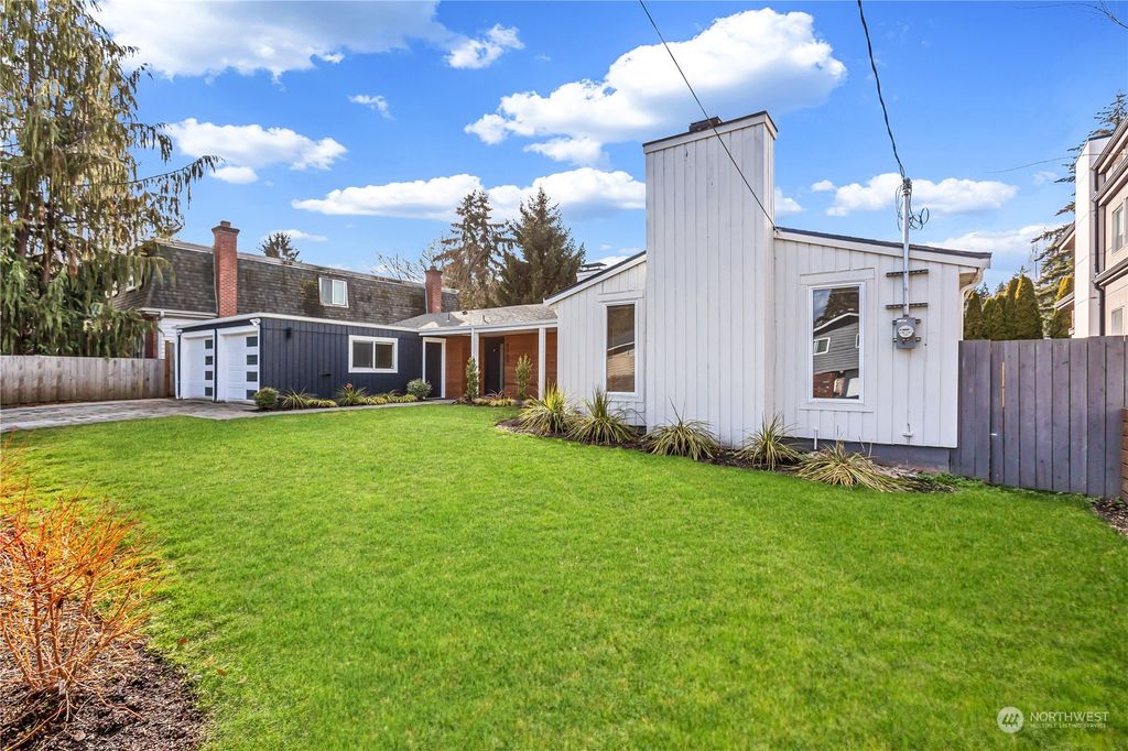 Photo of 10329 40th Avenue NE, Seattle, WA 98125 (MLS # 2030857)