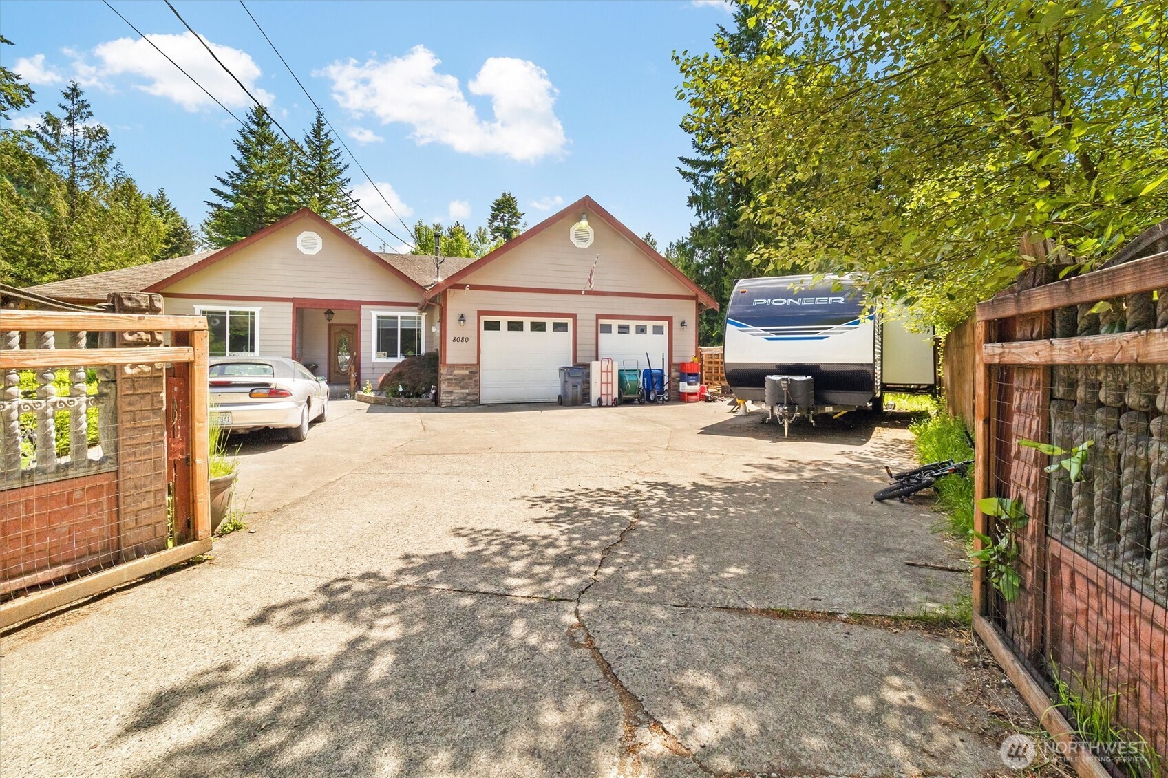 8080 Mosey Court