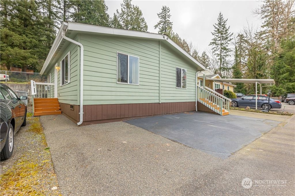 Photo of 22623 31st Avenue SE #7, Bothell, WA 98021 (MLS # 2038543)