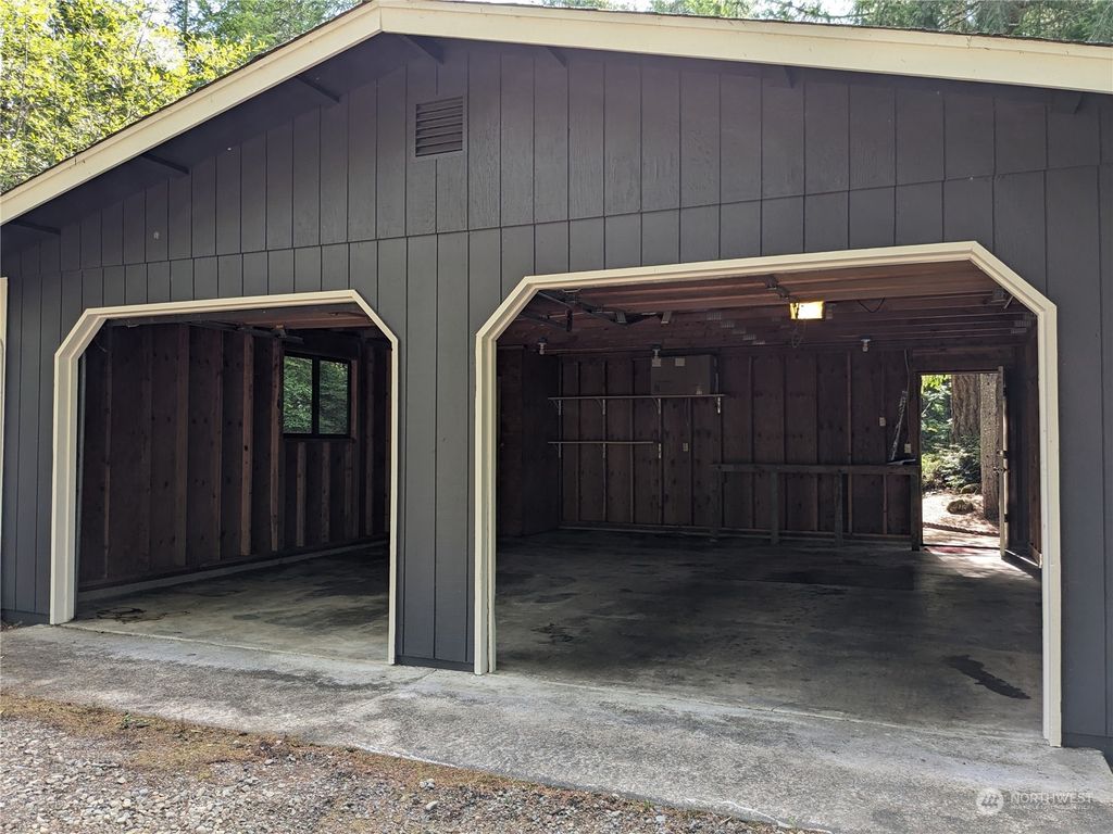 listing image 9366810852552732954