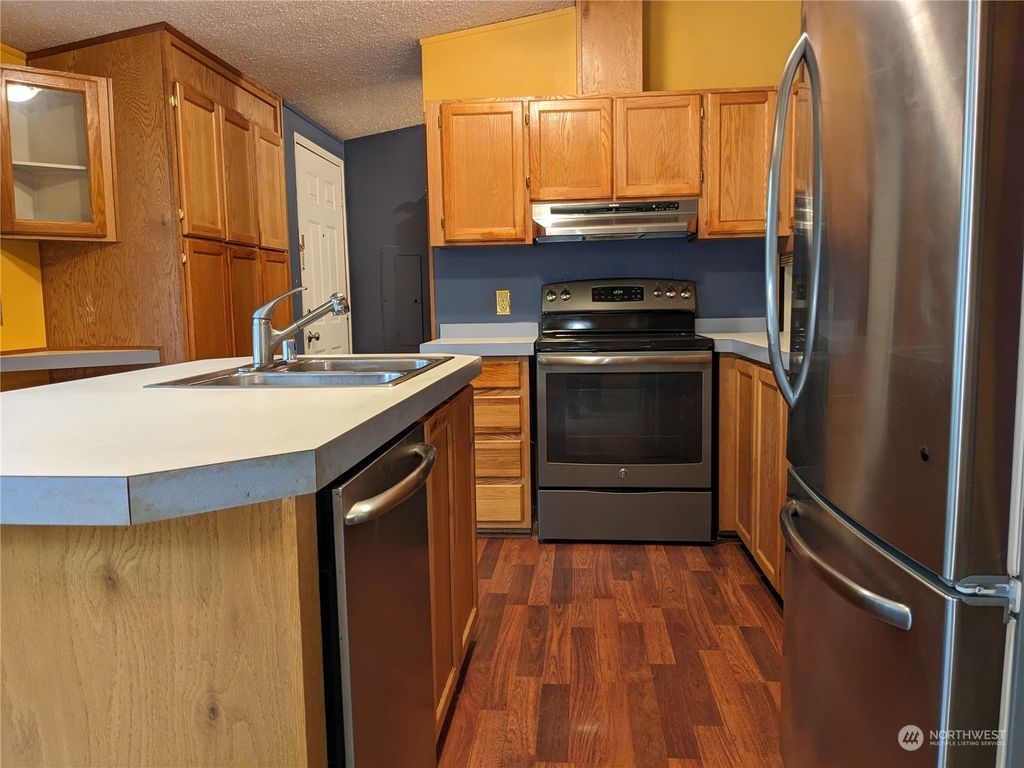 listing image 9366626440185777587