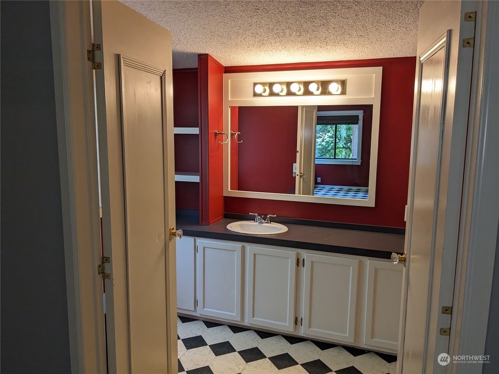 listing image 9361404313362458220