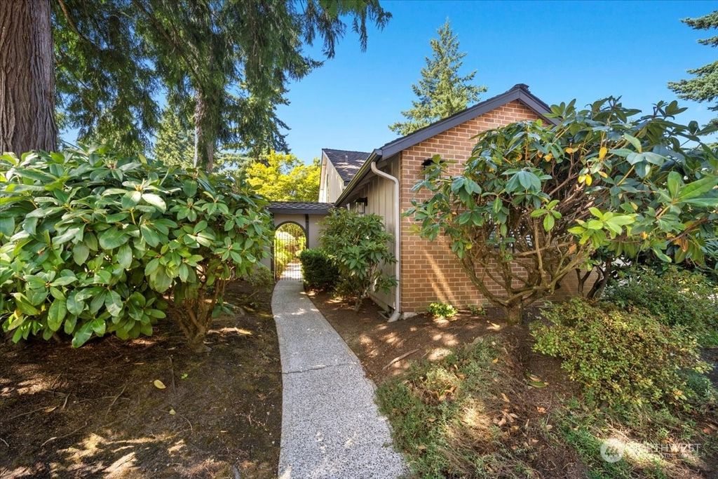 Photo of 14300 SE Trillium Bvd #26, Mill Creek, WA 98012 (MLS # 2147090)