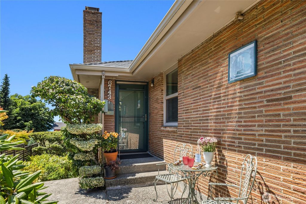 Photo of 6743 40th Avenue SW, Seattle, WA 98136 (MLS # 2366968)