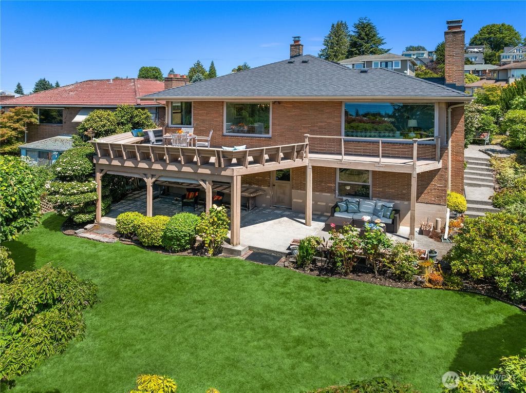 Photo of 6743 40th Avenue SW, Seattle, WA 98136 (MLS # 2366968)