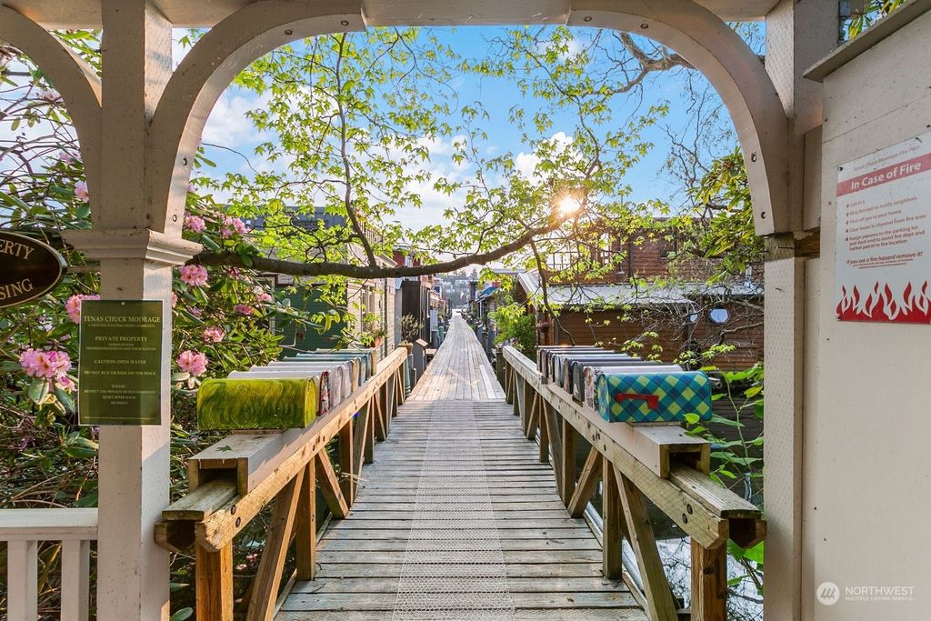 Photo of 2339 Fairview Avenue E #H, Seattle, WA 98102 (MLS # 2101865)