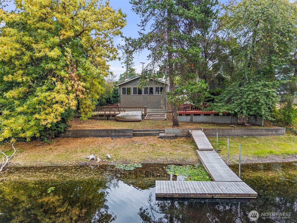 Photo of 5003 Thompson Lane SE, Olympia, WA 98513 (MLS # 2584619)