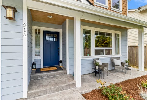 Photo of 215 SW 144th Street, Burien, WA 98166 (MLS # 2581795)