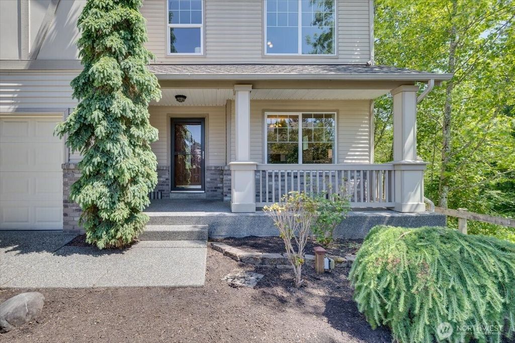 Photo of 2711 105th Avenue SE, Lake Stevens, WA 98258 (MLS # 2531779)