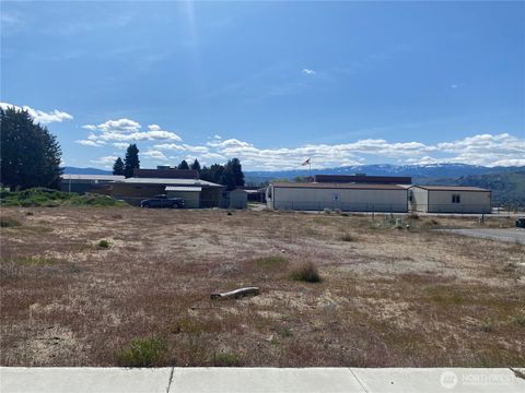 Photo of 182 Harold Street NE, East Wenatchee, WA 98802 (MLS # 2509852)