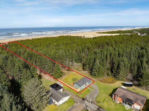 Photo of 1205 189th Place, Long Beach, WA 98631 (MLS # 2357321)
