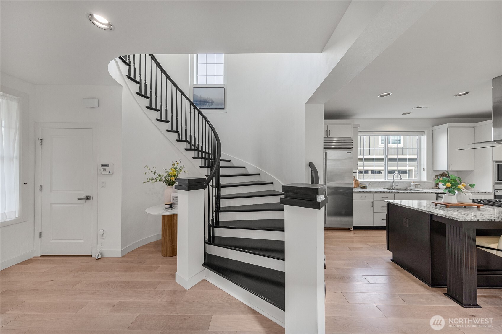 1314 Pine Crest Cir NE