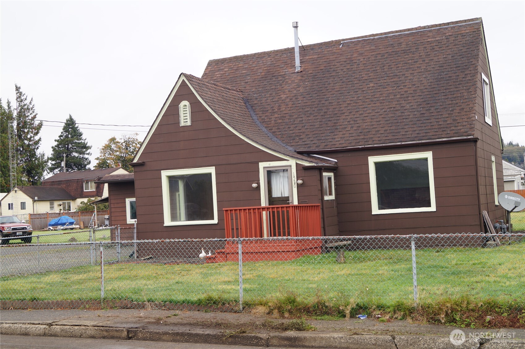 1520 W Market Street