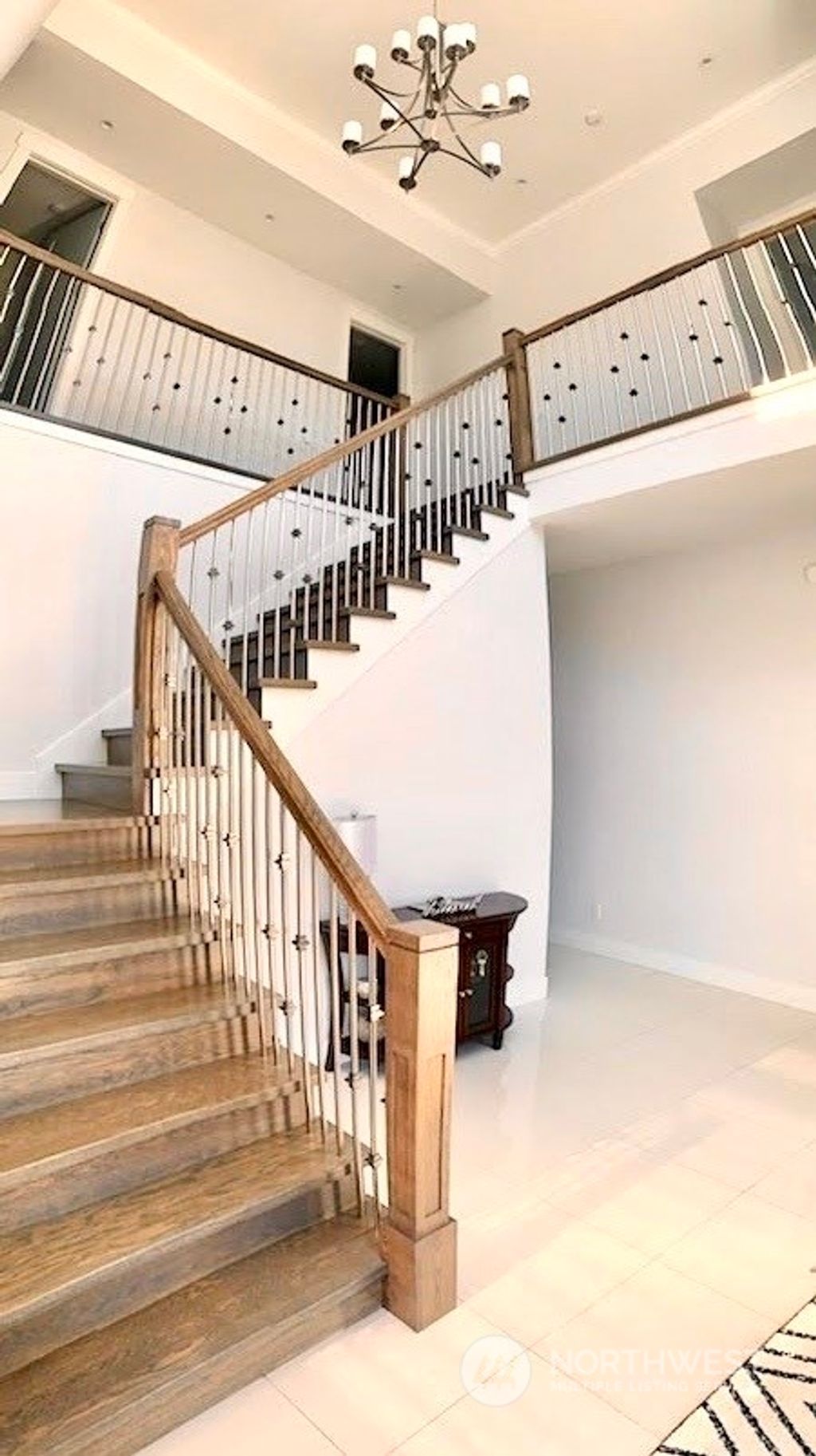 Photo of 17323 S Military Road S, SeaTac, WA 98188 (MLS # 2311038)