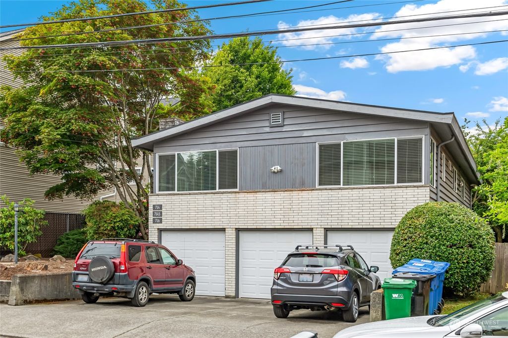 Photo of 714 N 94th Street, Seattle, WA 98103 (MLS # 2244627)