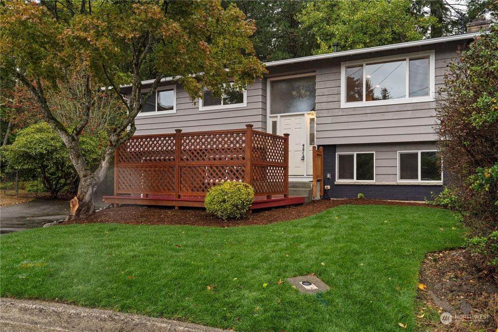 Photo of 16207 66th Avenue W, Lynnwood, WA 98037 (MLS # 2013475)