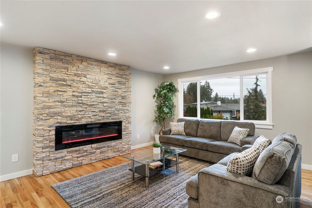 Photo of 16207 66th Avenue W, Lynnwood, WA 98037 (MLS # 2013475)