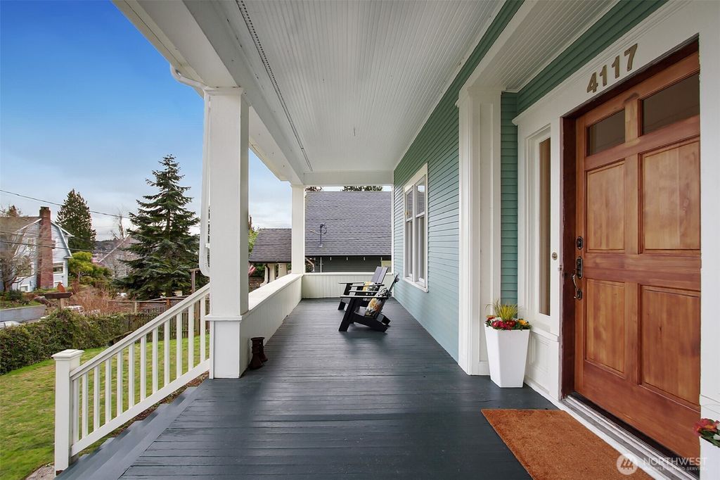 Photo of 4117 Burke Avenue N, Seattle, WA 98103 (MLS # 2336696)