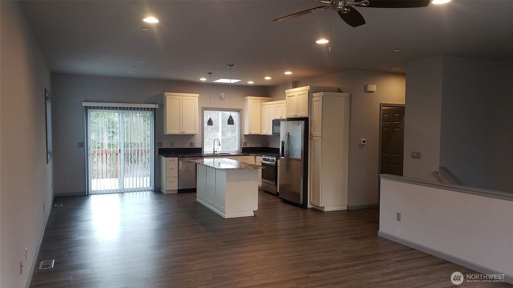 Photo of 26568 221st Place SE, Maple Valley, WA 98038 (MLS # 2476057)