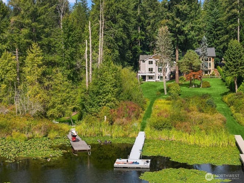 Photo of 18619 NE Woodinville-Duvall Road, Woodinville, WA 98072 (MLS # 2579796)