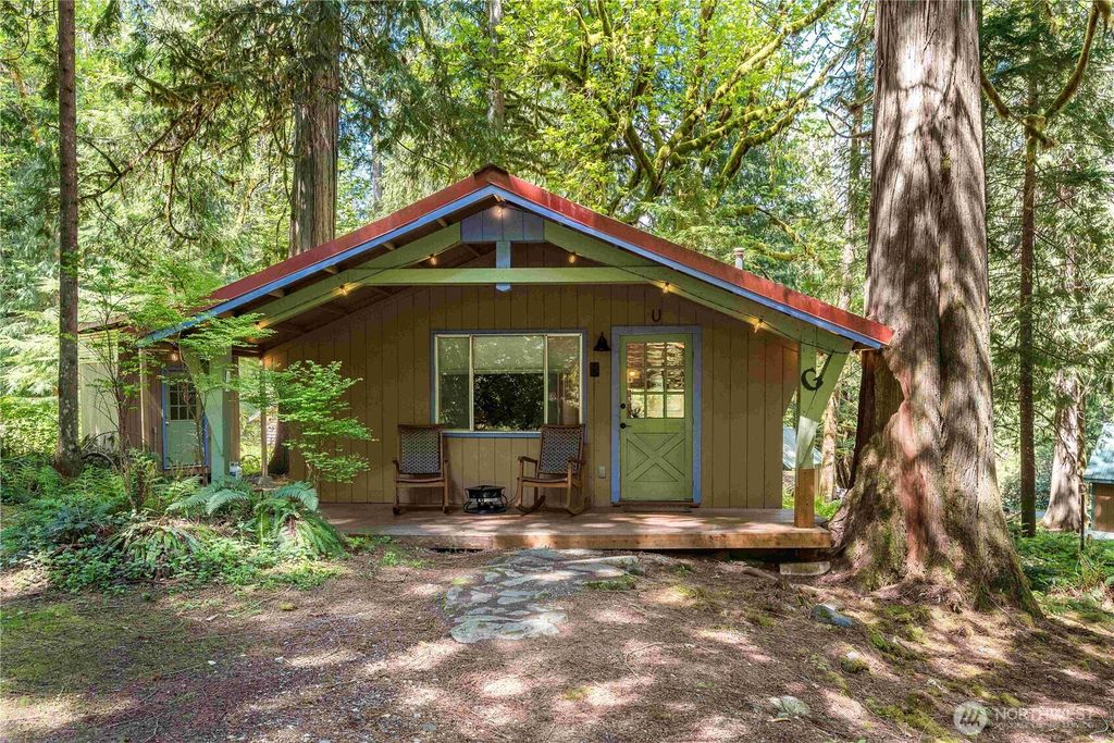 Photo of 63389 High Ridge Drive, Marblemount, WA 98267 (MLS # 2521456)