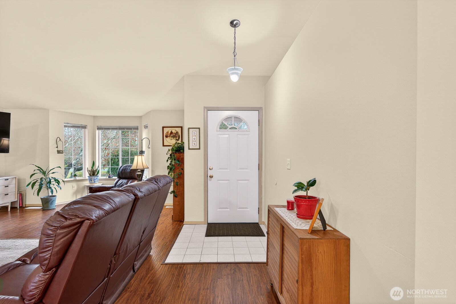 20924 57th Avenue NW