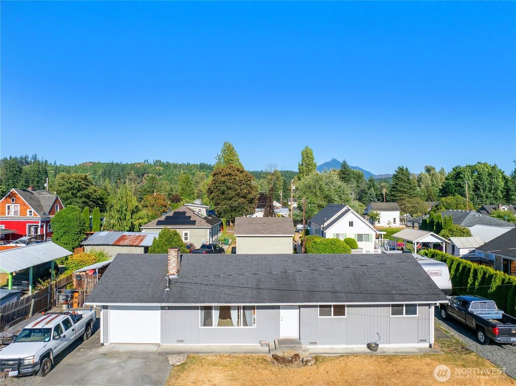 Photo of 311 Wabash Place, Granite Falls, WA 98252 (MLS # 2420189)