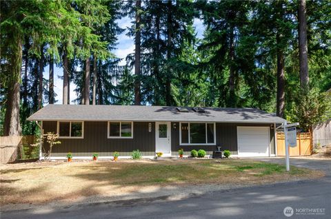 Photo of 5517 Huntwick Drive NW, Gig Harbor, WA 98335 (MLS # 2465727)