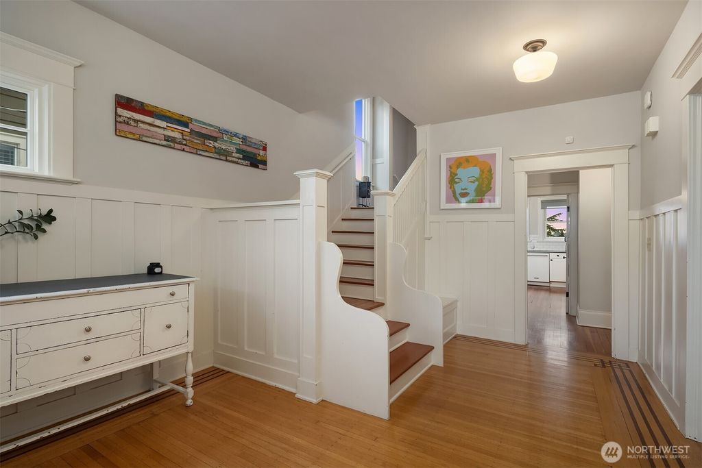 Photo of 1517 31st Avenue S, Seattle, WA 98144 (MLS # 2423536)