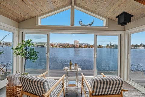 Photo of 1212 E Shelby St #5, Seattle, WA 98102 (MLS # 2455361)