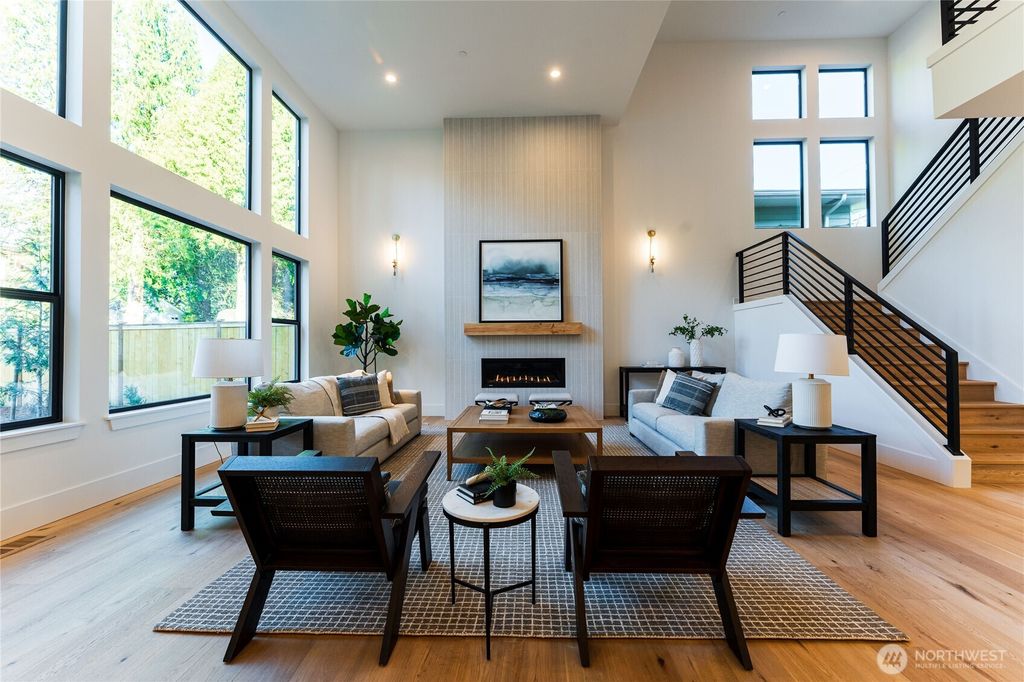 Photo of 11419 109th Avenue NE, Kirkland, WA 98033 (MLS # 2469681)